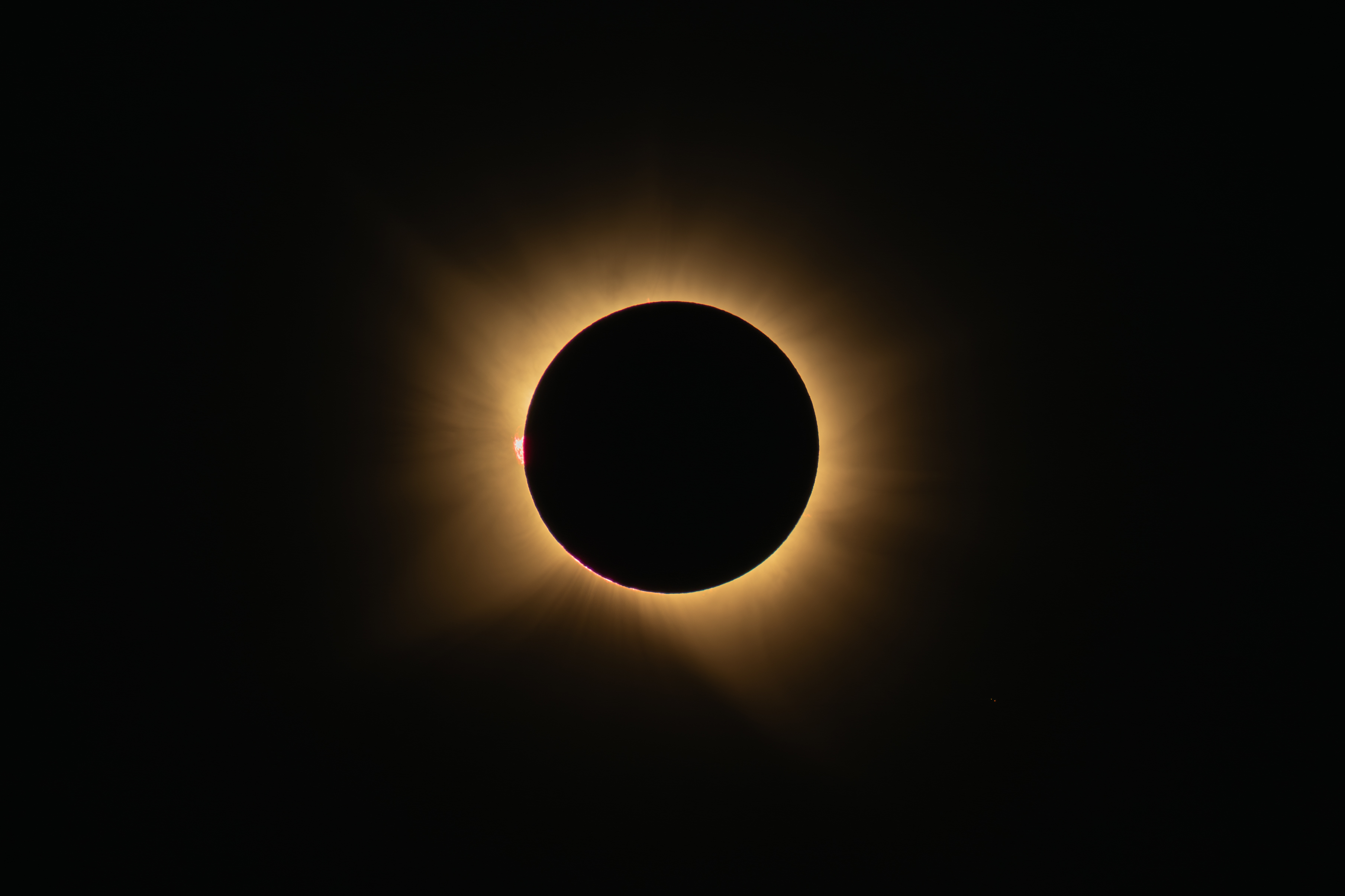 Eclipse Total