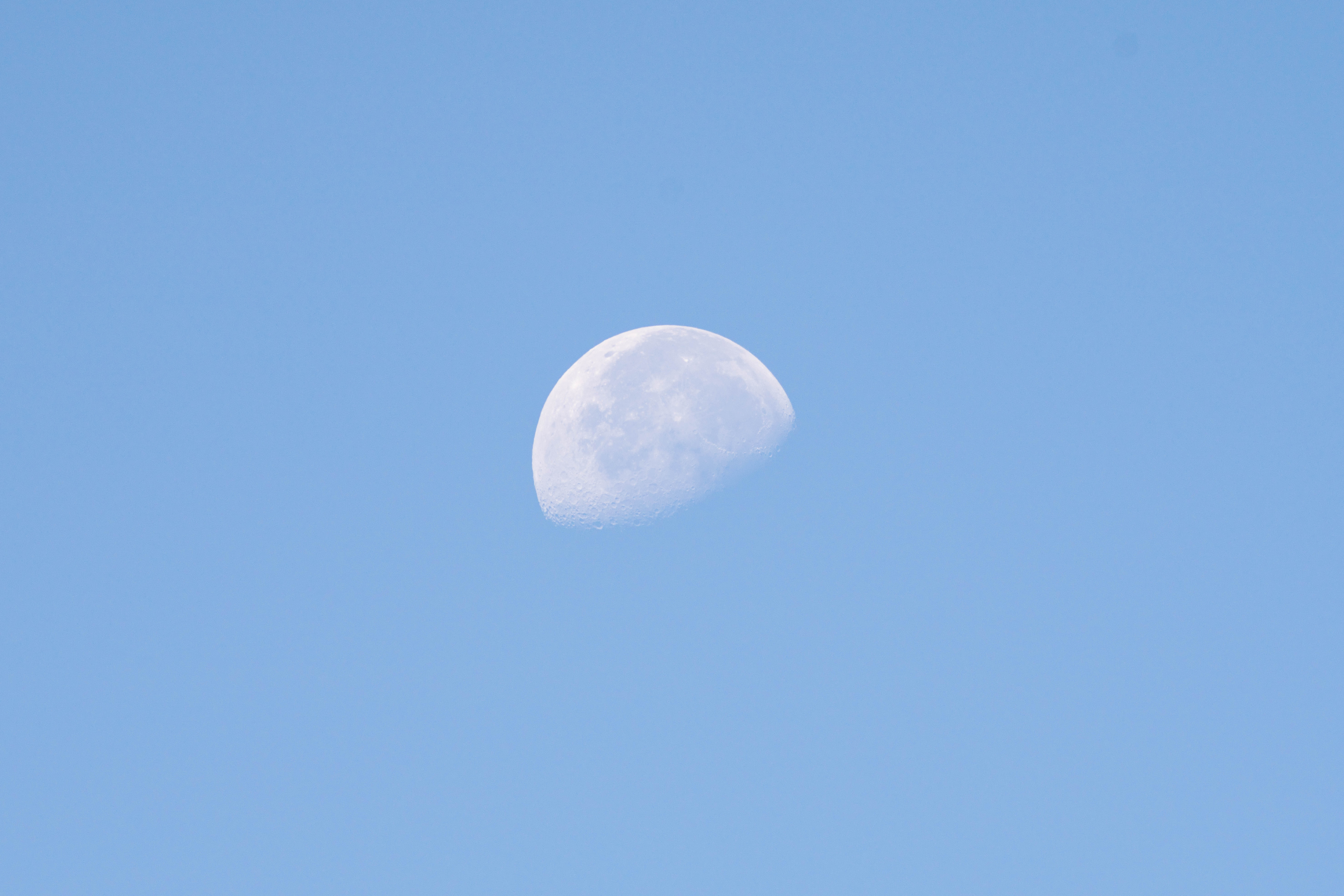 Luna menguante Día